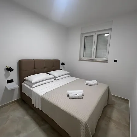 Διαμέρισμα Luxury Mani